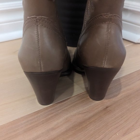 Vintage Ankle Cowboy Boots REAL UPPER LEATHER Made in Brazil Le Château Size 7 - Picture 4 of 8